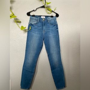 Ankle Skinny Jeans